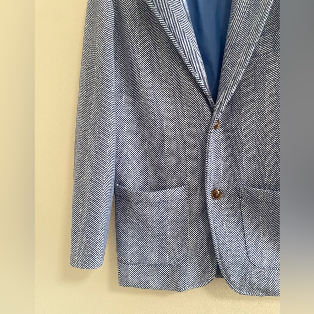 Blue and White Herringbone Blazer with Elbow Pads Size Medium - Picture 3 of 5